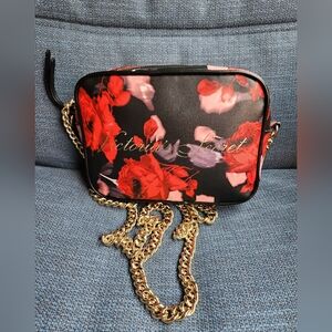 Victoria's Secret 2019 Holiday Black Red Floral Crossbody Bag Handbag Purse NWOT